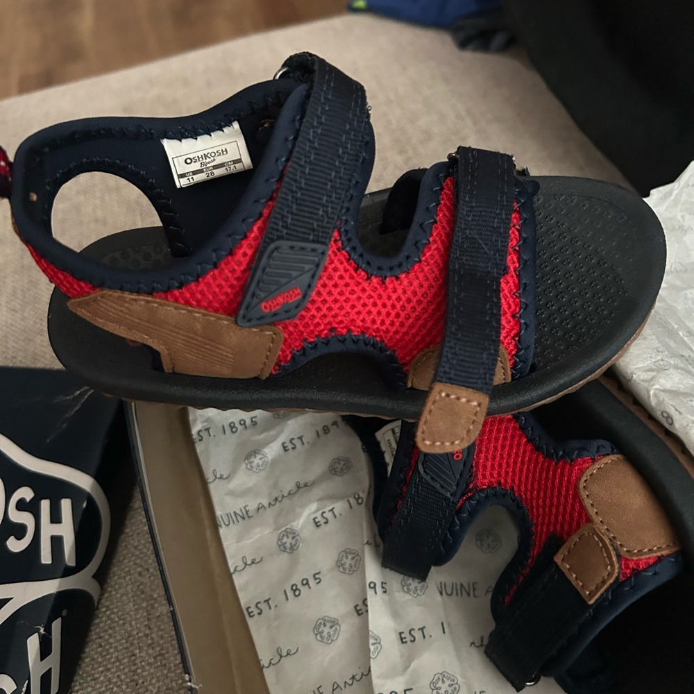 OshKosh B'gosh Kids Red and Navy Sandals